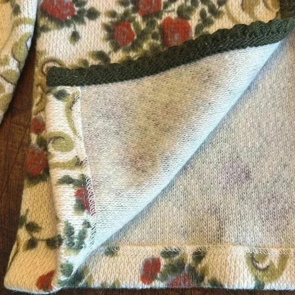 Siegel (German) | 60’s Virgin Wool Blend, 2-Piece Floral Skirt & Jacket Set - Picture 9 of 13